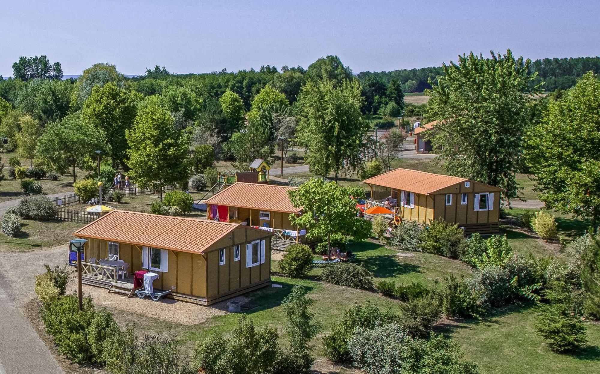 Onlycamp Camping le Champ d'été Reyssouze Exterior foto