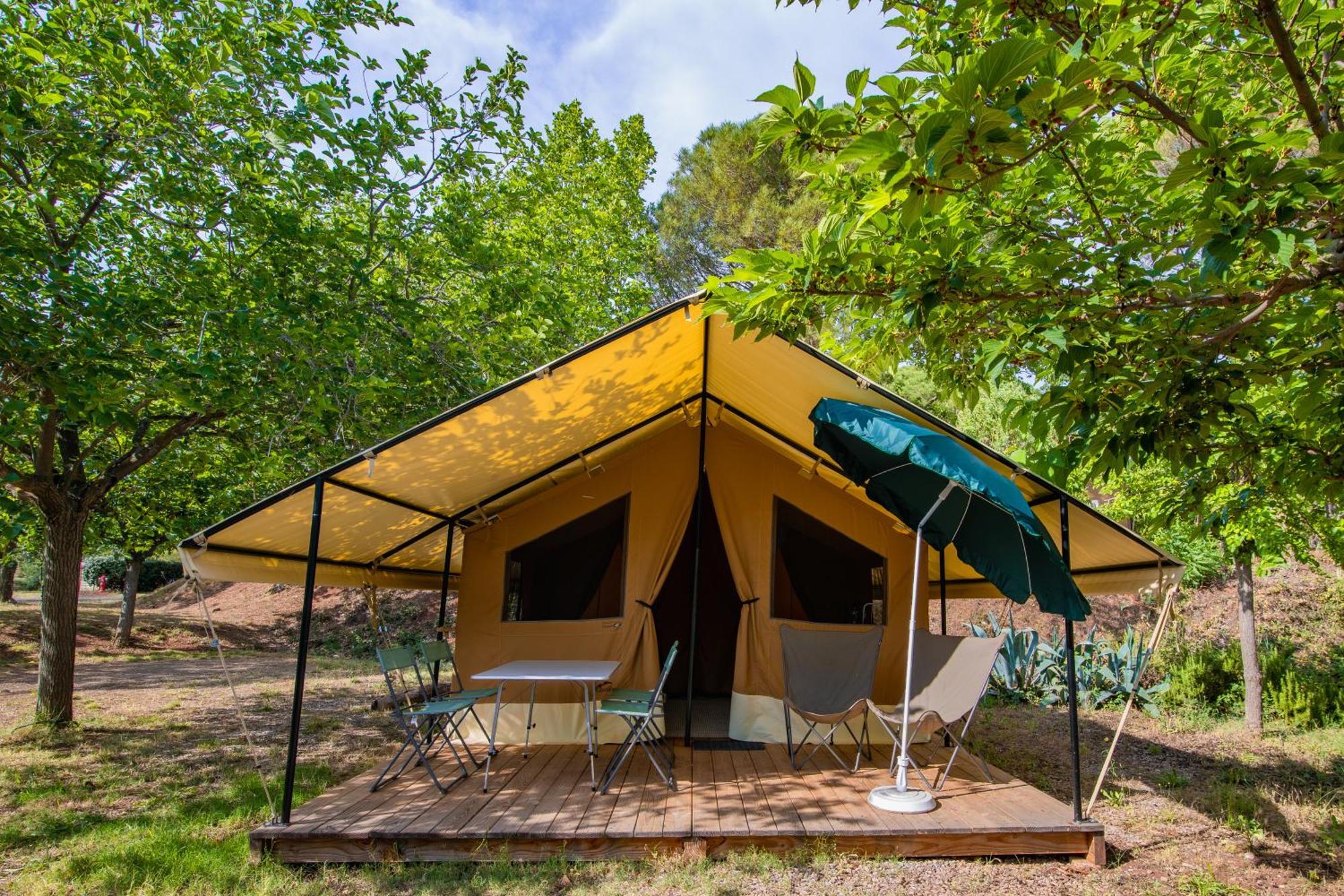 Onlycamp Camping le Champ d'été Reyssouze Exterior foto
